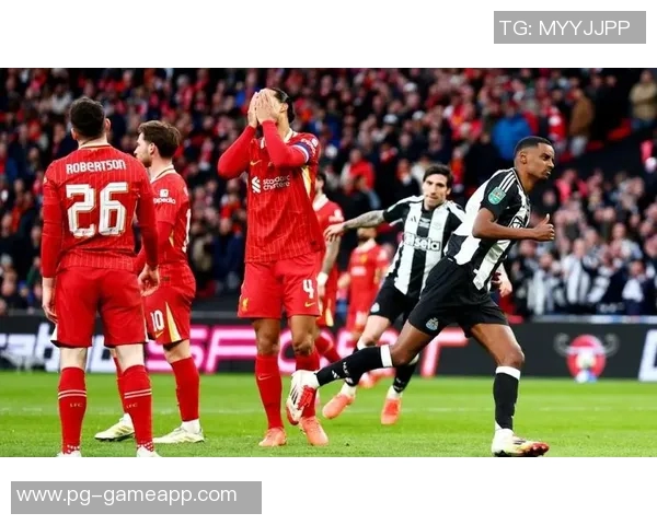 英超激战尤文图斯大胜巴萨红牌事件引发全场热议与数据分析