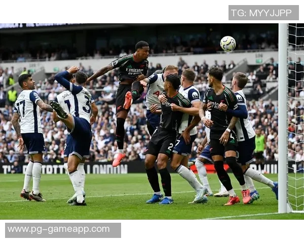 中超历史冷门波尔图大胜热刺引发全场狂欢瞬间回顾